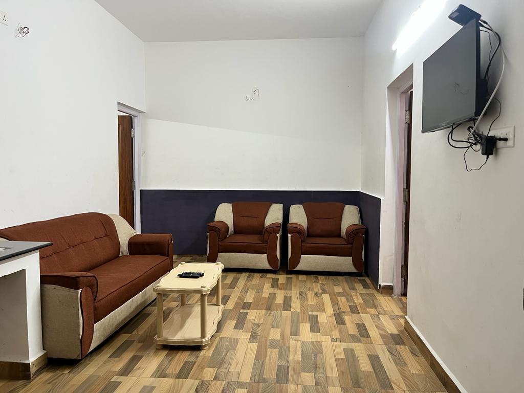 2 bhk brown surya photo