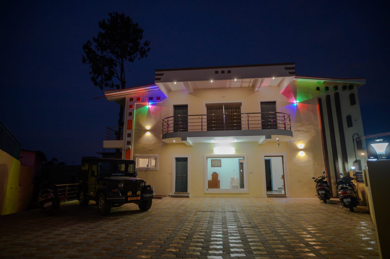 10 bhk new property Villa in kodaikanal for BookRaho travel packages